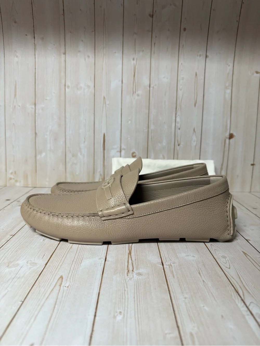 Gucci Interlocking G Leather Driver Loafer Beige/Taupe Sz 8G / 8.5US